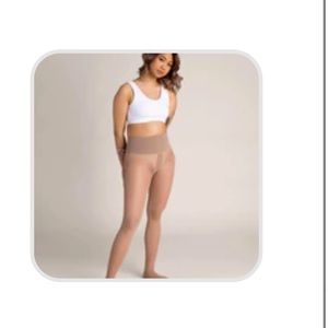 Sheertex tights. Nude Sheer Tights
Small / N04 - Light Medium
